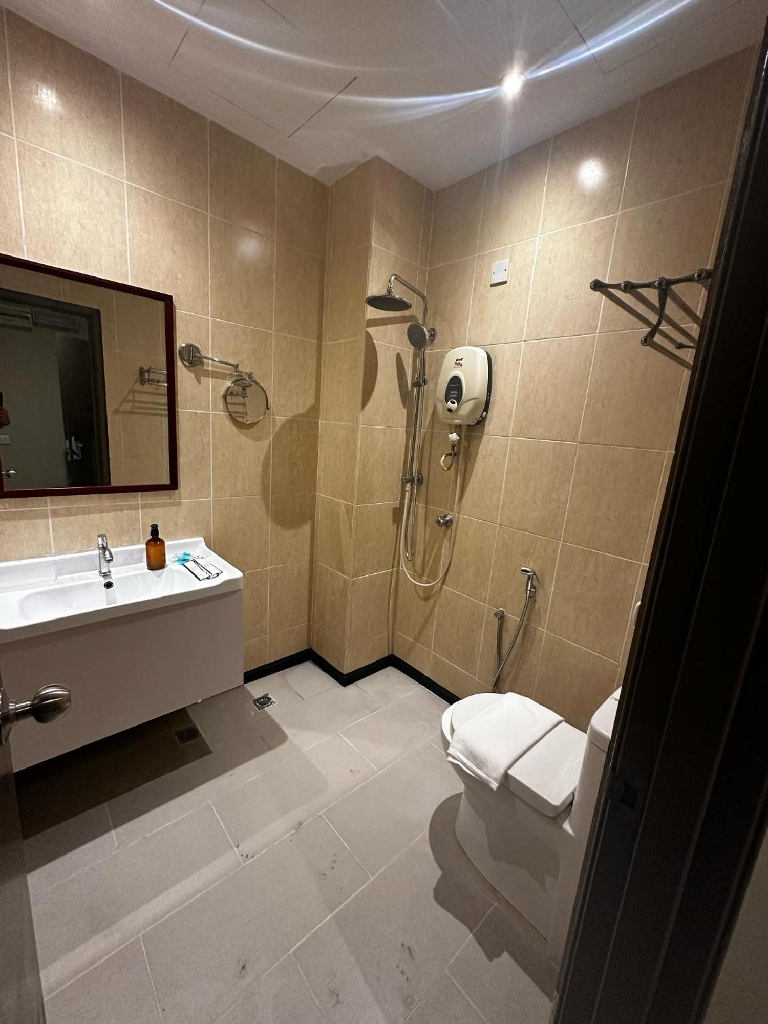 Kingston Hotel 12 - Jalan Raja Laut, Kl Куала-Лумпур Екстер'єр фото